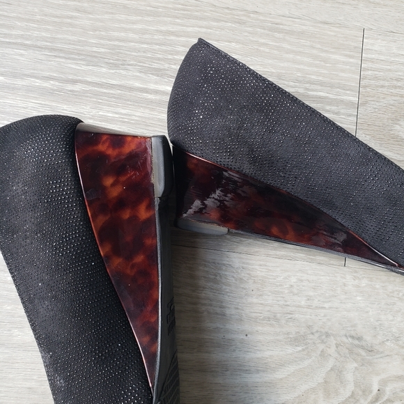 Stuart Weitzman Black Tortoise Shell Wedges - Picture 7 of 8